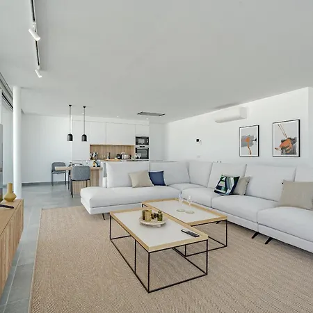 Estandar 5 - Casangular By Upper 아데제