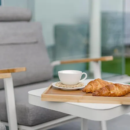 Estandar 5 - Casangular By Upper 아데제